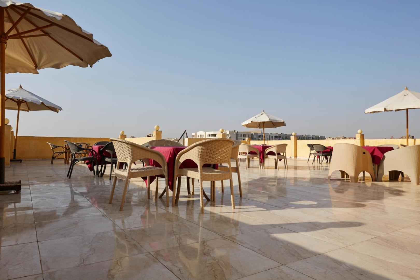 Grand Golden Pyramids View Hotel Kafrat al Jabal Luaran gambar