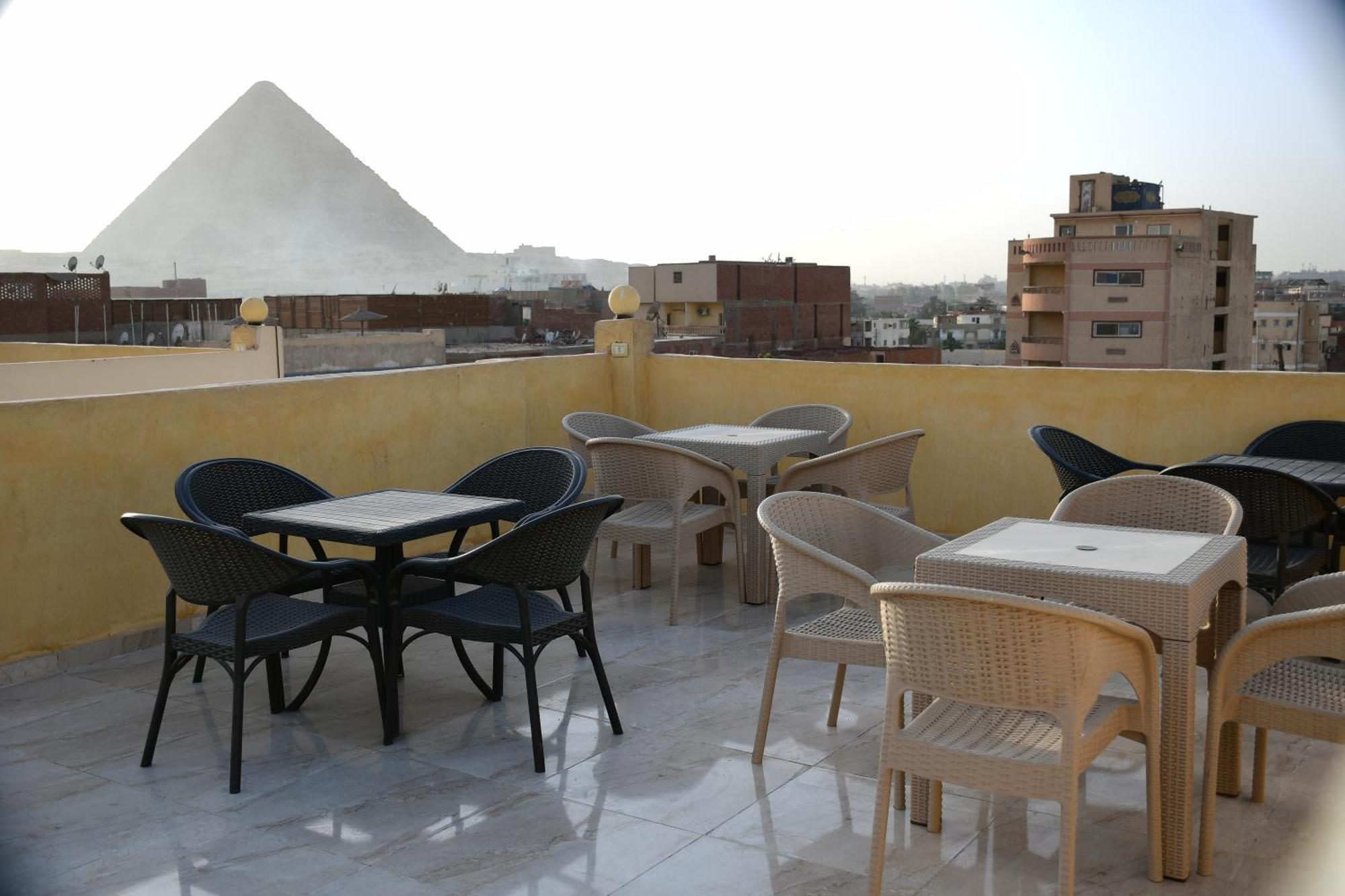 Grand Golden Pyramids View Hotel Kafrat al Jabal Luaran gambar