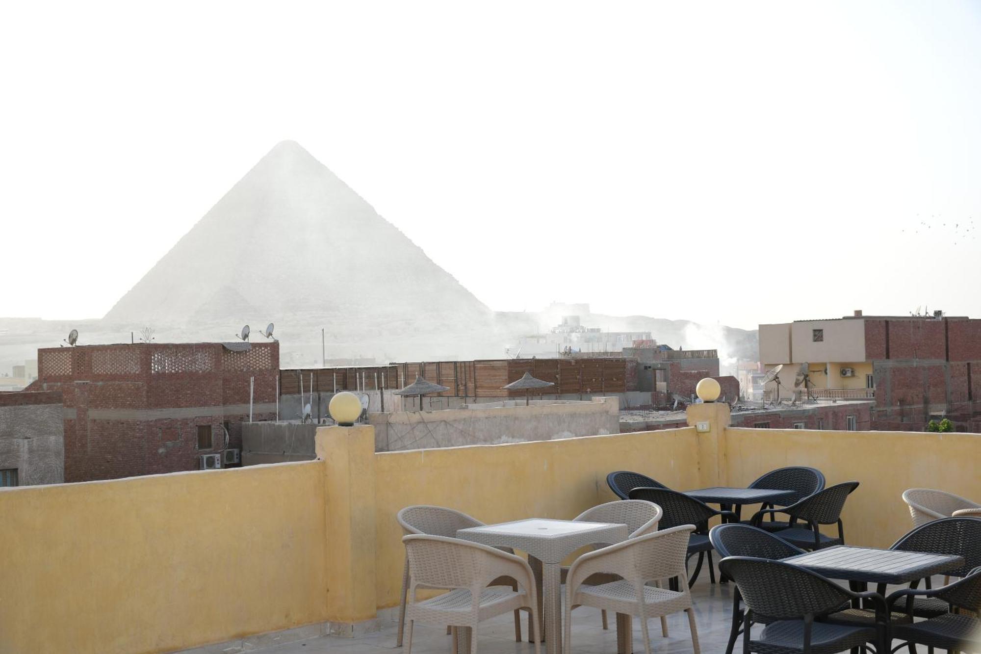 Grand Golden Pyramids View Hotel Kafrat al Jabal Luaran gambar