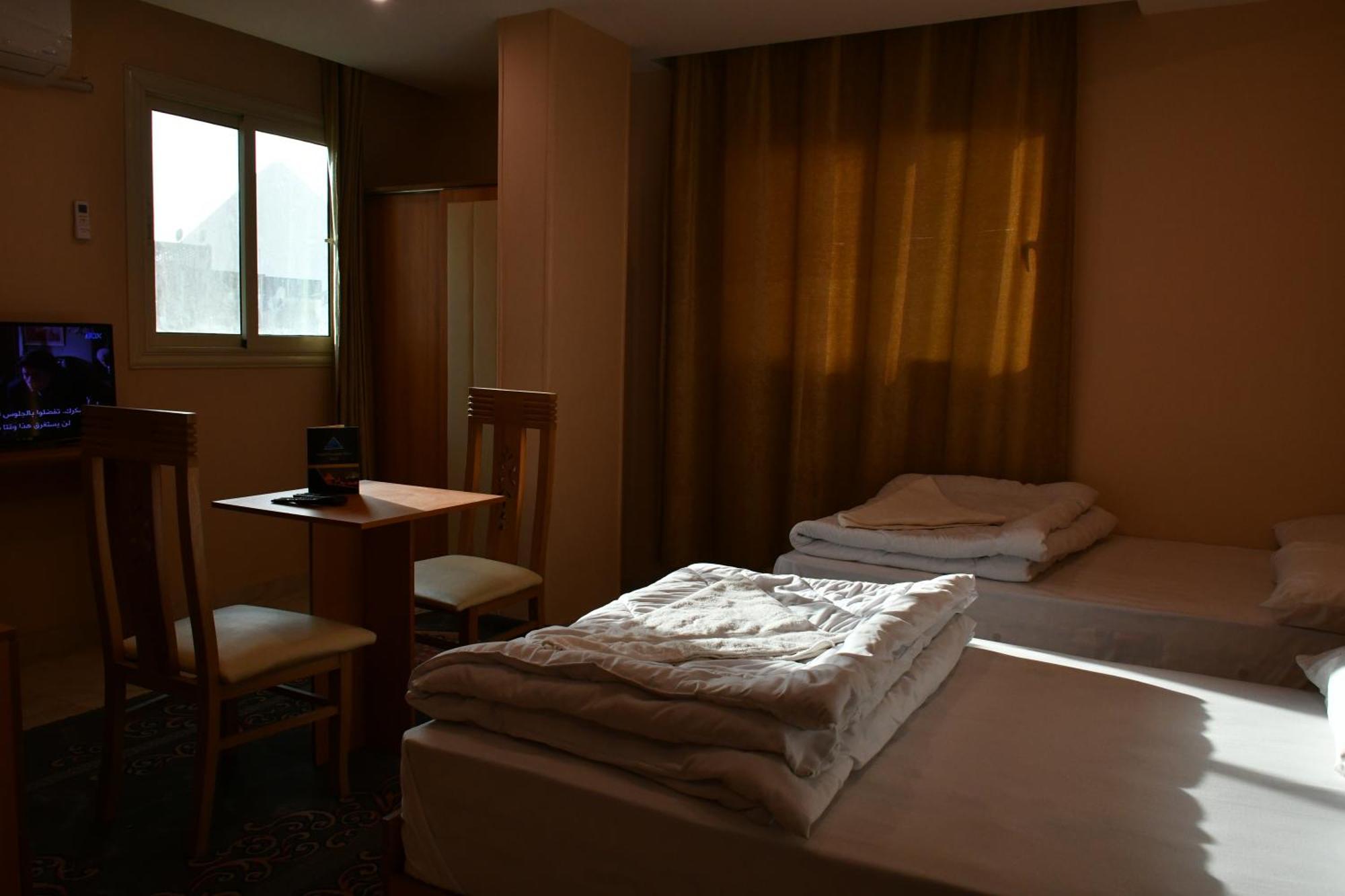 Grand Golden Pyramids View Hotel Kafrat al Jabal Luaran gambar